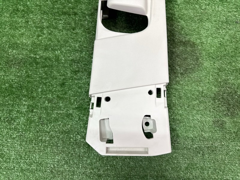 Накладка центральной стойки верхняя Ford Kuga 2013 SUV