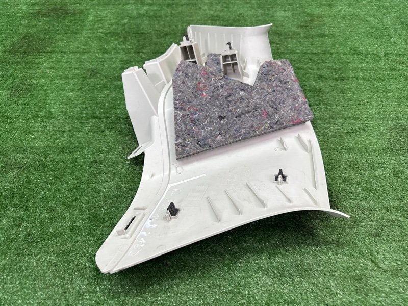 Накладка стойки кузова Ford Kuga 2013 SUV