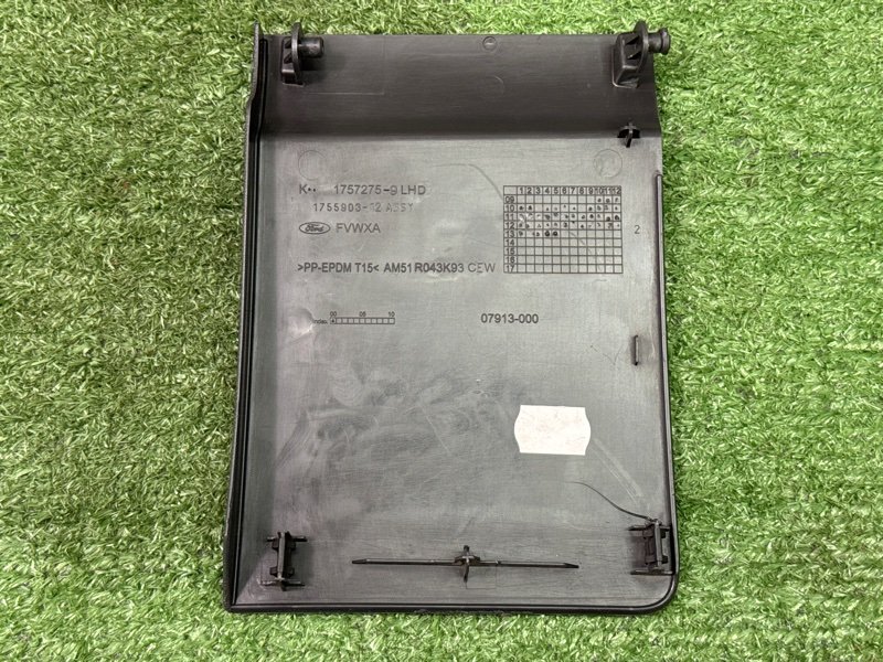 Накладка торпедо Ford Kuga 2013 SUV