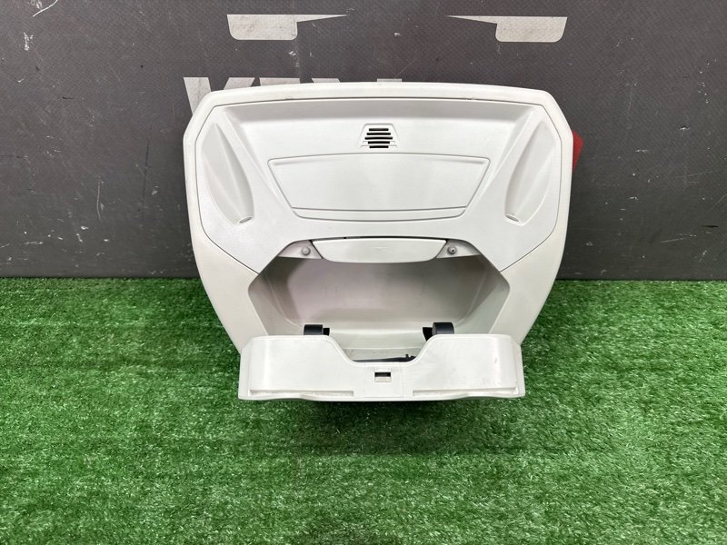 Плафон салонный с футляром для очков(очечник) Ford Kuga 2013 SUV