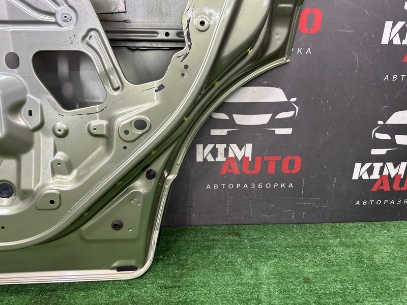 Дверь Ford Kuga 2013 SUV