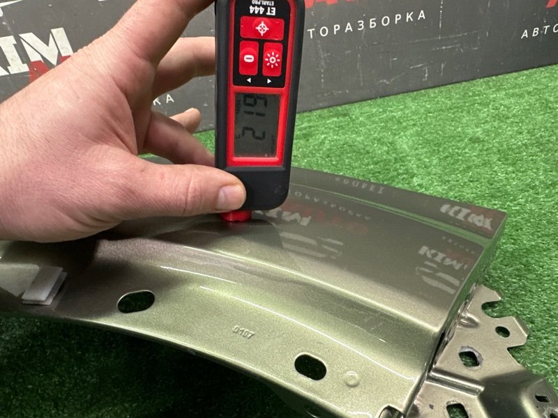 Крыло Ford Kuga 2013 SUV