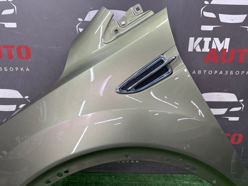 Крыло Ford Kuga 2013 SUV