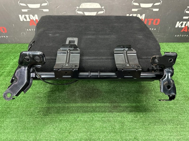 Сиденье задний ряд Ford Kuga 2013 SUV