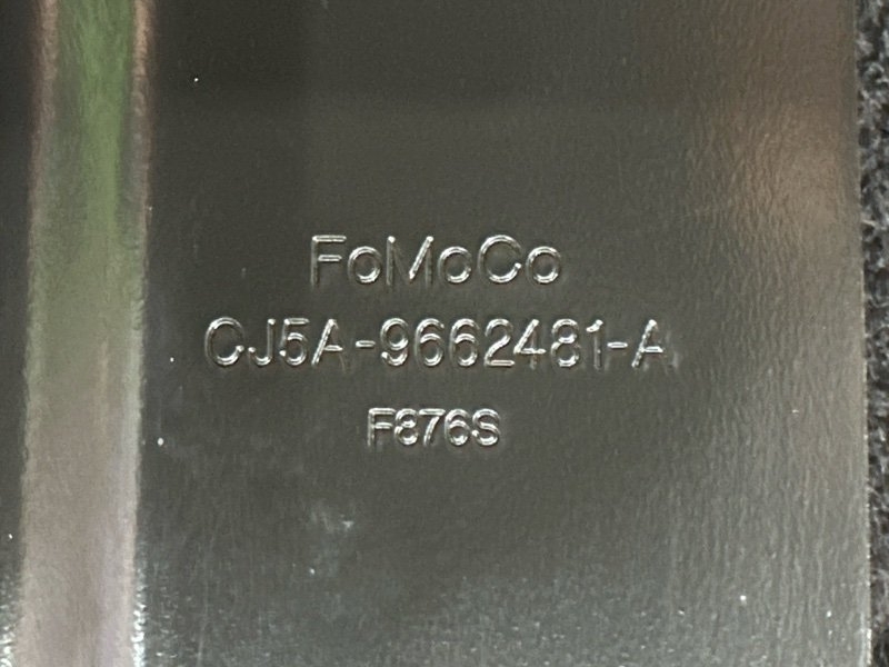 Сиденье задний ряд Ford Kuga 2013 SUV