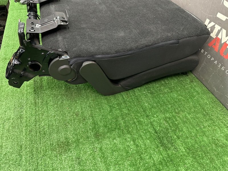 Сиденье задний ряд Ford Kuga 2013 SUV