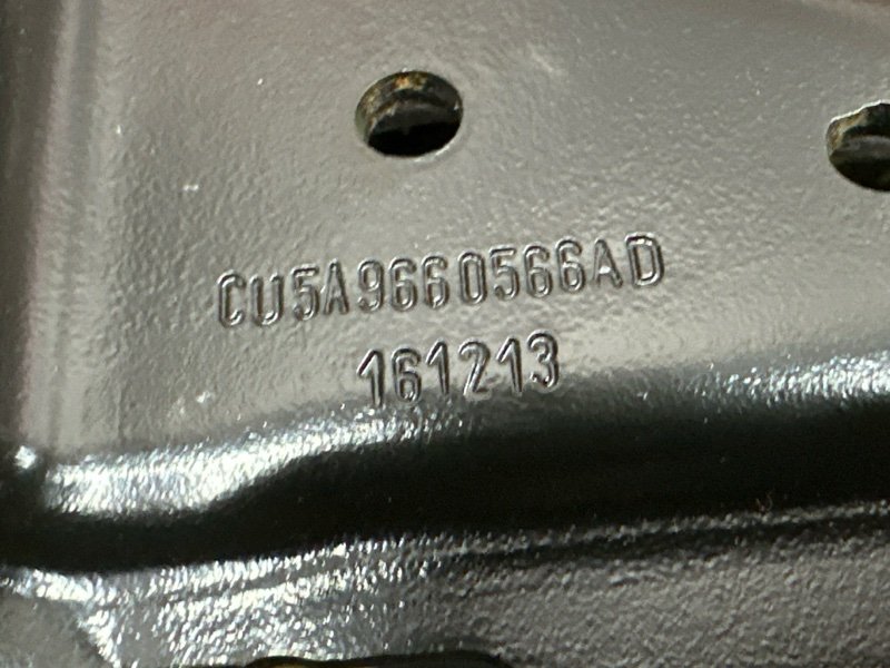 Сиденье задний ряд Ford Kuga 2013 SUV