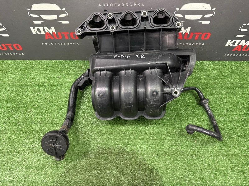 Коллектор впускной Skoda Fabia 2