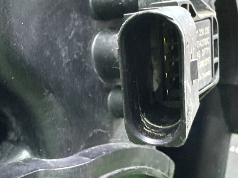 Коллектор впускной Skoda Fabia 2