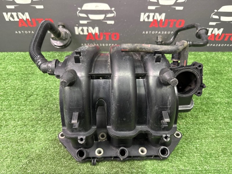 Коллектор впускной Skoda Fabia 2