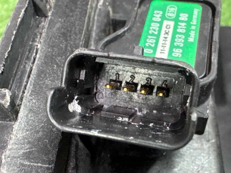 Коллектор впускной Peugeot 307