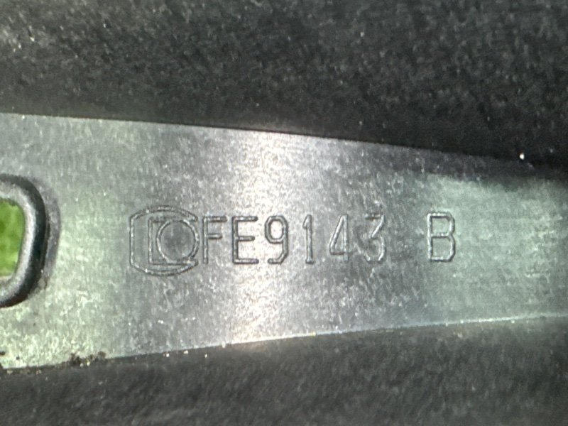 Коллектор впускной Peugeot 307