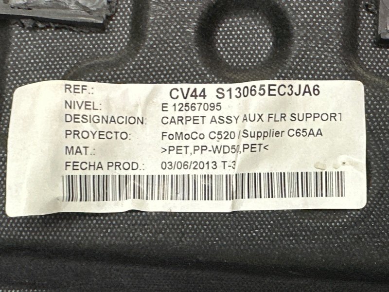 Пол багажника Ford Kuga 2013 SUV