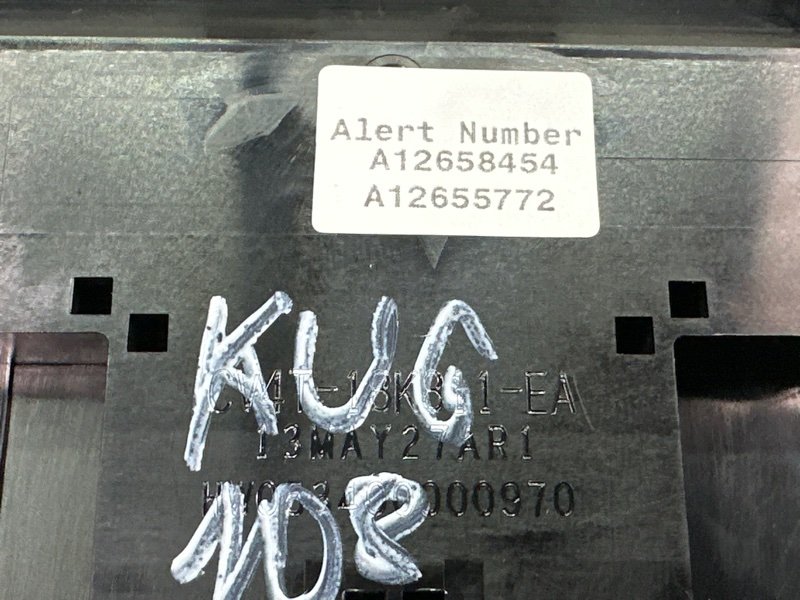 Блок управления мультимедиа Ford Kuga 2013 SUV