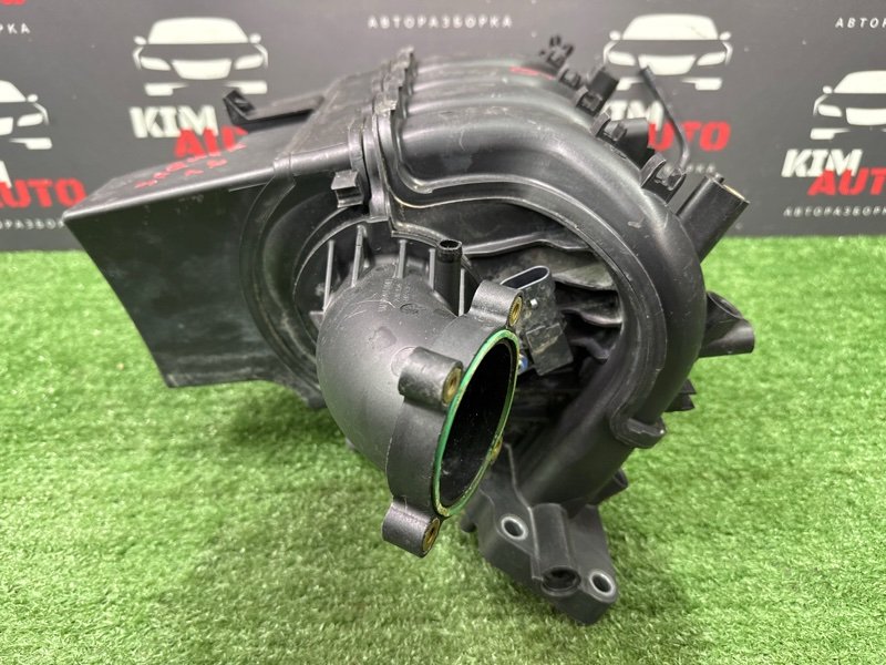 Коллектор впускной Opel Zafira