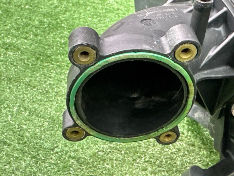 Коллектор впускной Opel Zafira