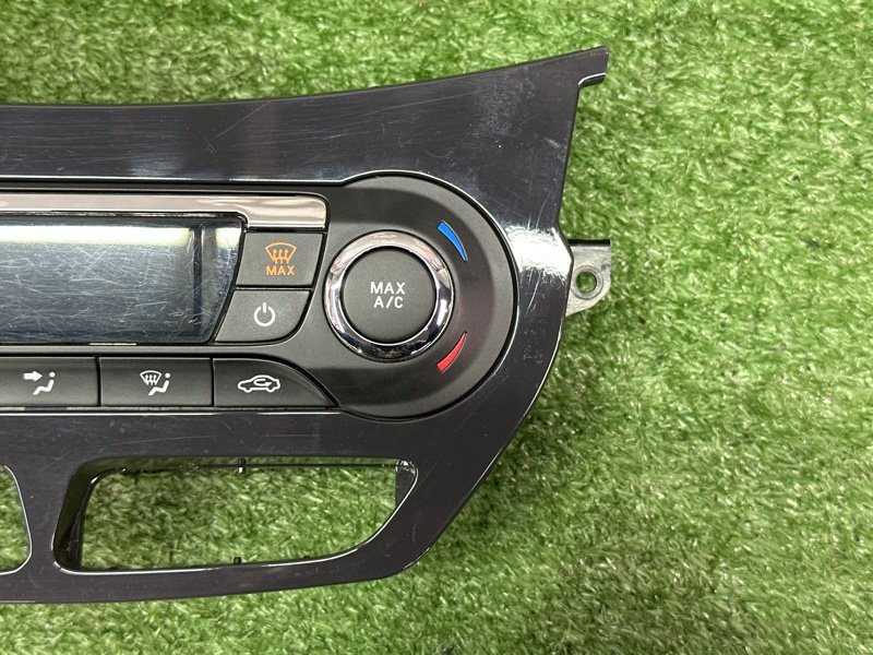 Блок управления климат-контролем Ford Kuga 2013 SUV