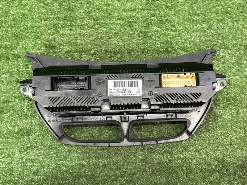 Блок управления климат-контролем Ford Kuga 2013 SUV