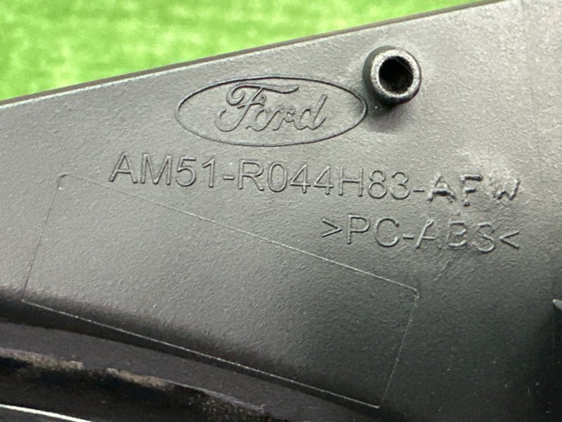 Кожух селектора АКПП Ford Kuga 2013 SUV