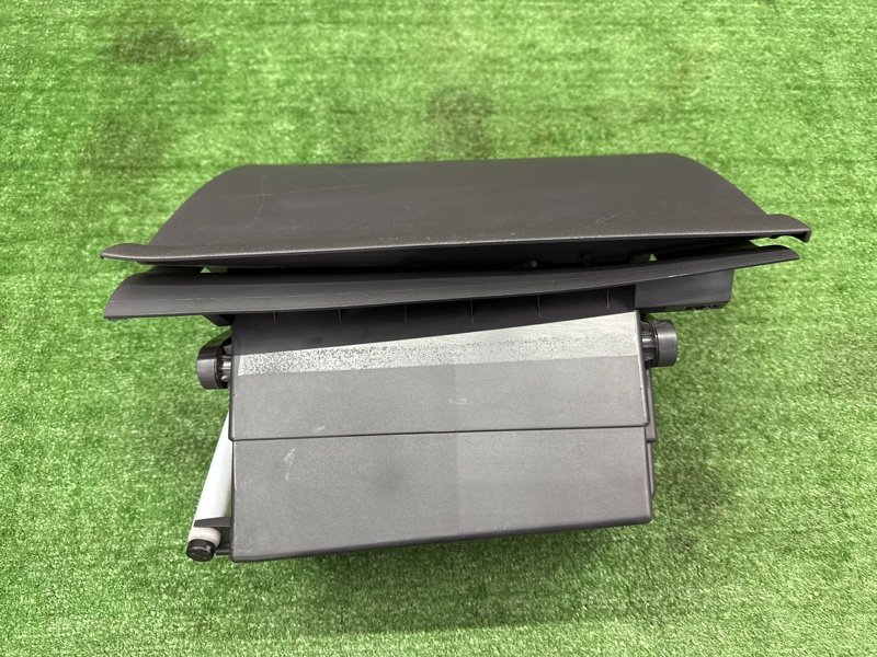 Бардачок Ford Kuga 2013 SUV