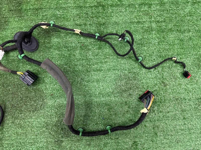 Проводка двери Ford Kuga 2013 SUV