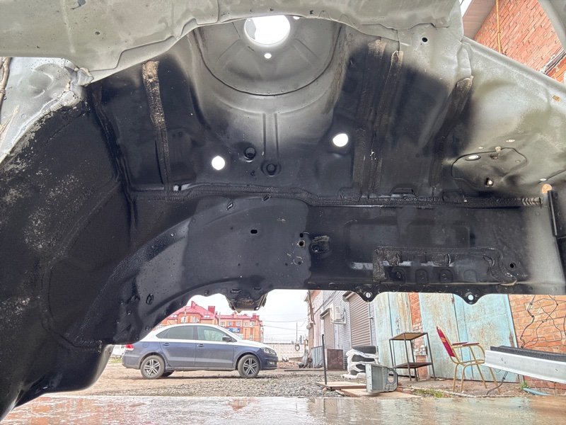 Четверть (лонжерон) Mitsubishi Outlander 3