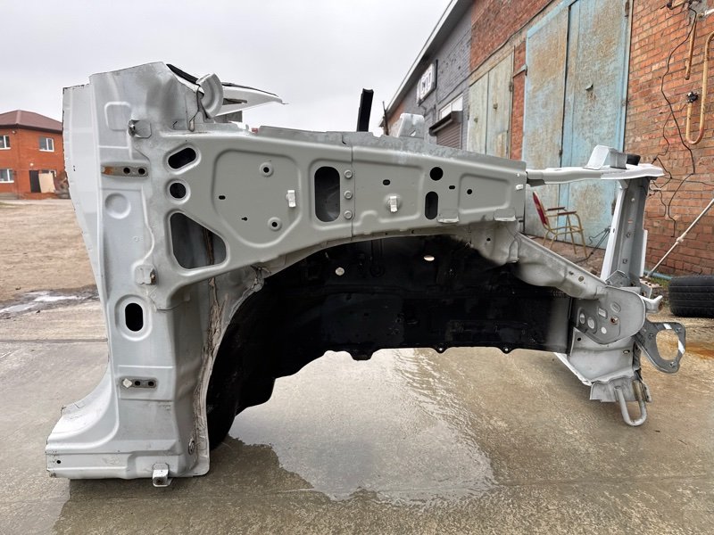 Четверть (лонжерон) Mitsubishi Outlander 3