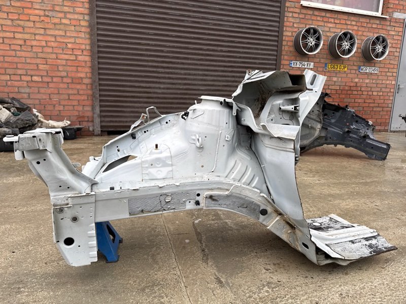 Четверть (лонжерон) Opel Astra J