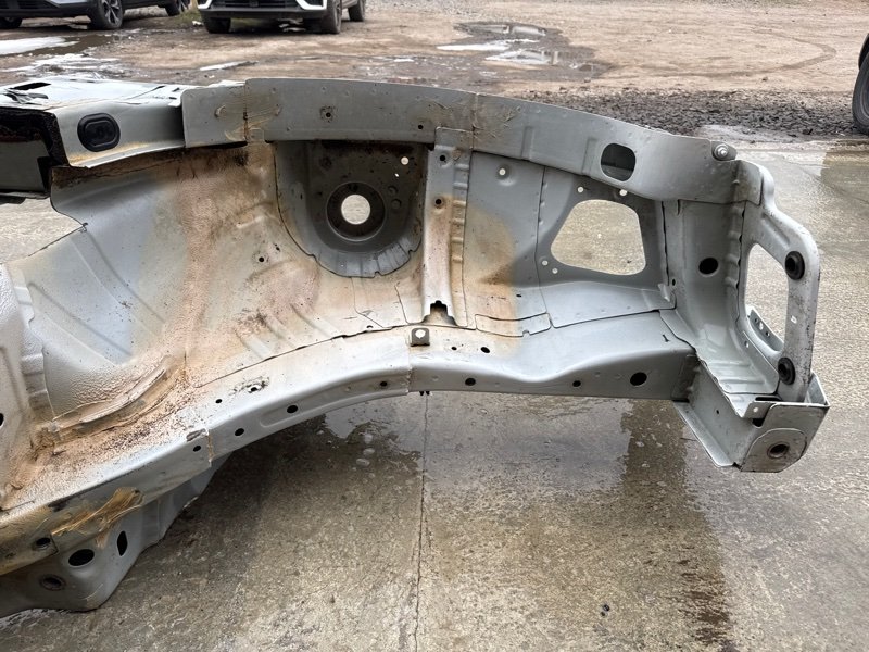 Четверть (лонжерон) Opel Astra J