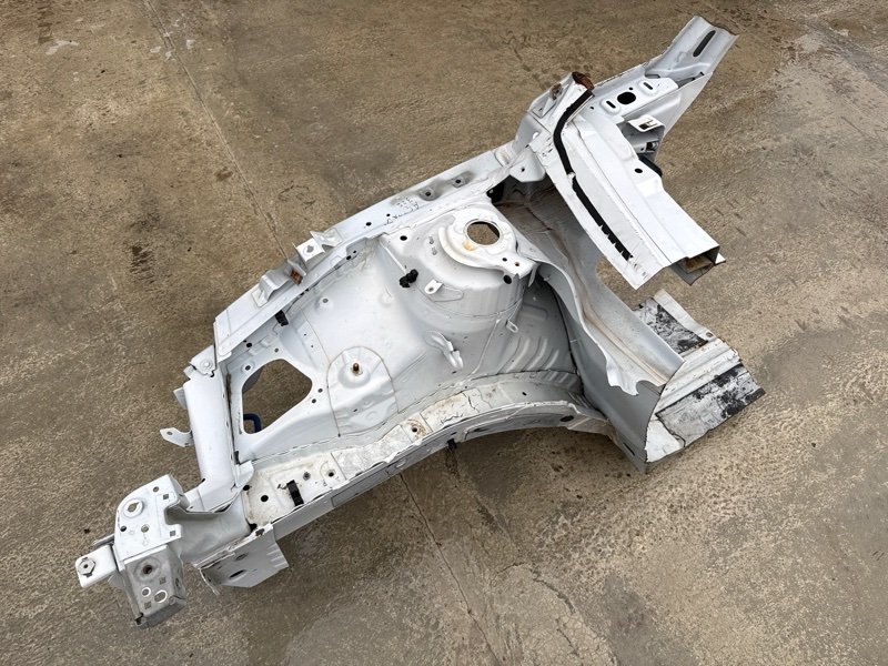 Четверть (лонжерон) Opel Astra J