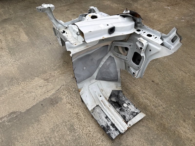 Четверть (лонжерон) Opel Astra J