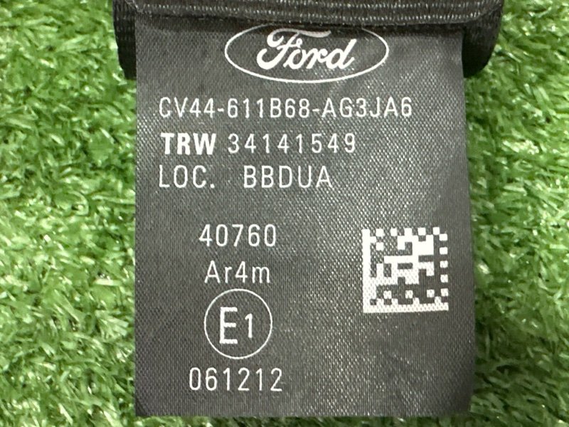 Ремни безопасности Ford Kuga 2013 SUV