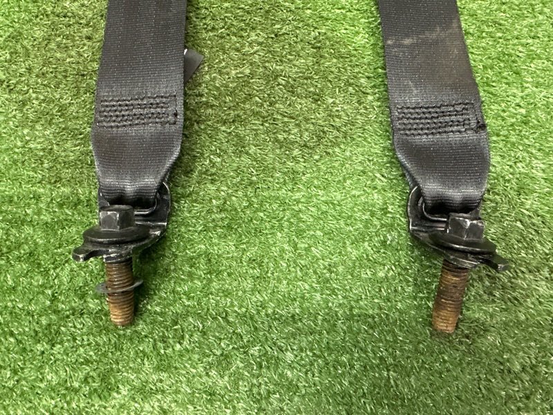 Ремни безопасности Ford Kuga 2013 SUV