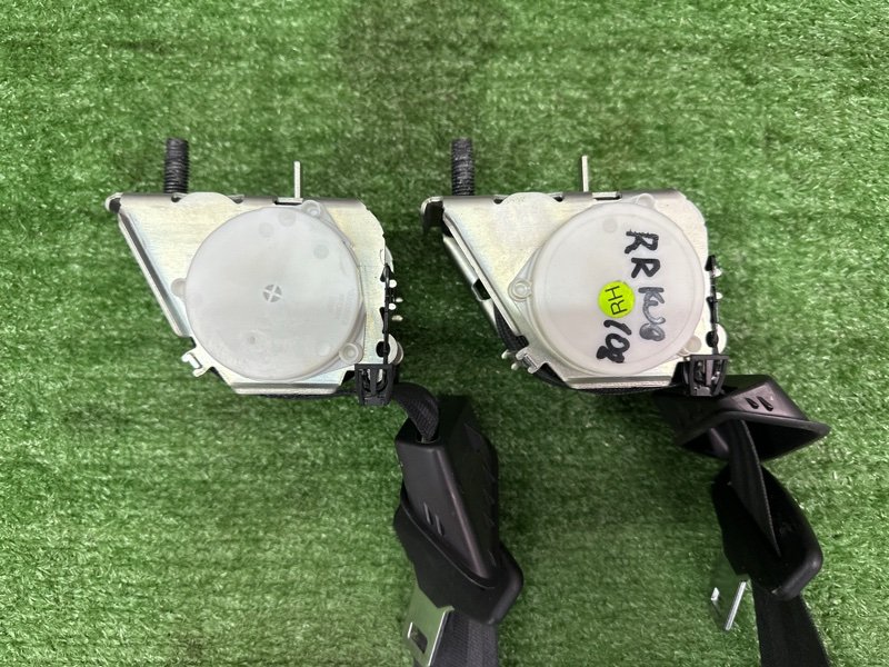 Ремни безопасности Ford Kuga 2013 SUV