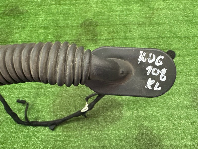 Проводка крышки багажника Ford Kuga 2013 SUV