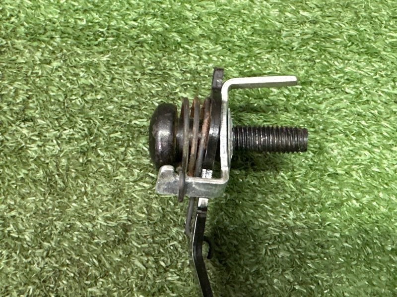 Замок ремня безопасности Ford Kuga 2013 SUV