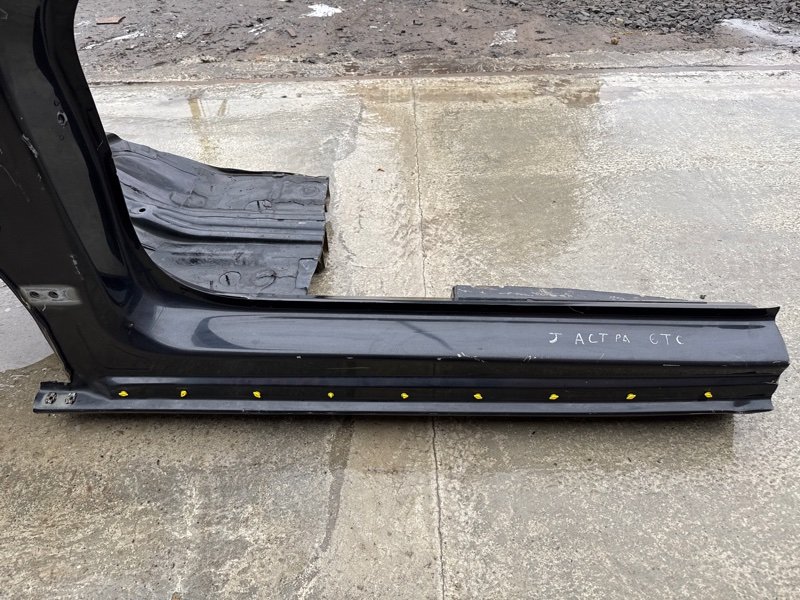 Четверть (лонжерон) Opel Astra GTC