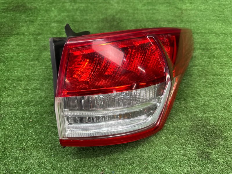 Фонарь в крыло Ford Kuga 2013 SUV