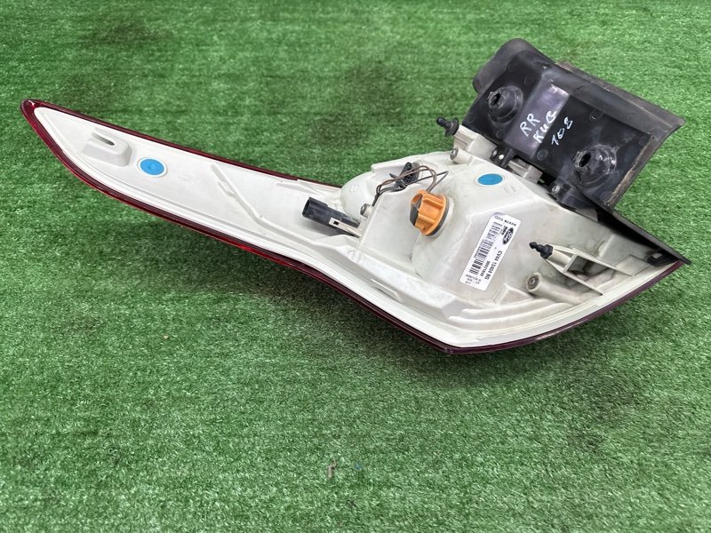 Фонарь в крыло Ford Kuga 2013 SUV