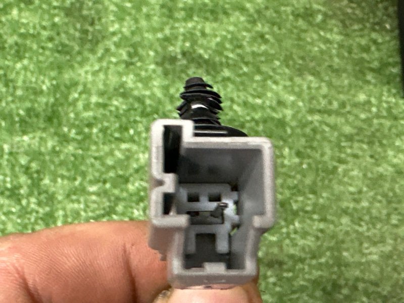 Рычаг стояночного тормоза (ручник) Ford Kuga 2013 SUV