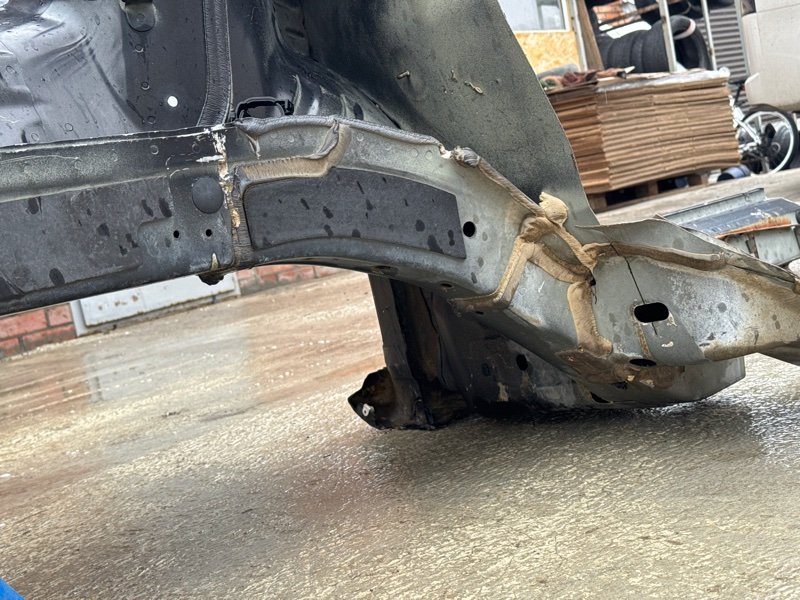 Четверть (лонжерон) Opel Astra GTC