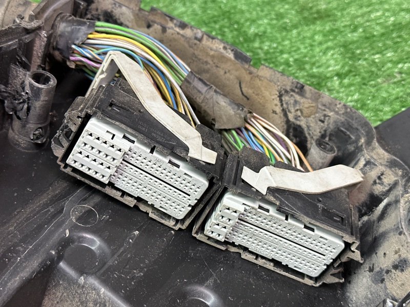 Проводка двигателя Ford Kuga 2013 SUV