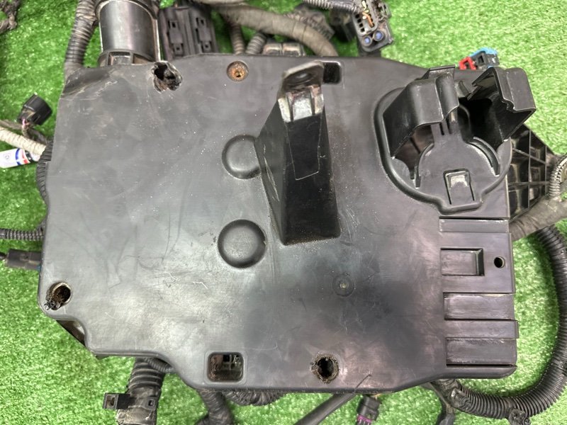 Проводка двигателя Ford Kuga 2013 SUV