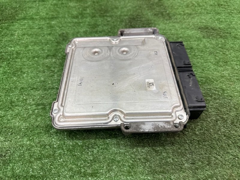 Блок управления двигателем (ЭБУ) Ford Kuga 2013 SUV