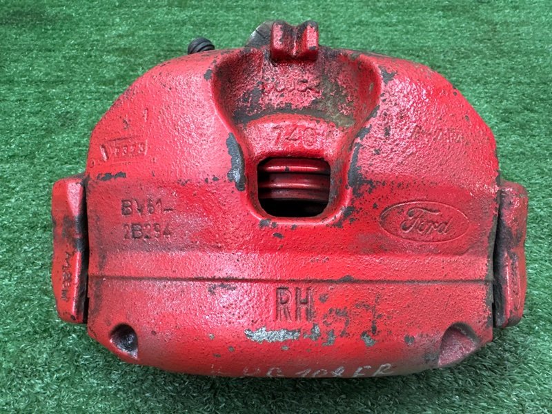 Суппорт тормозной Ford Kuga 2013 SUV