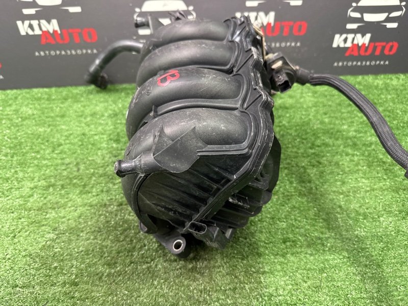 Коллектор впускной Peugeot 308