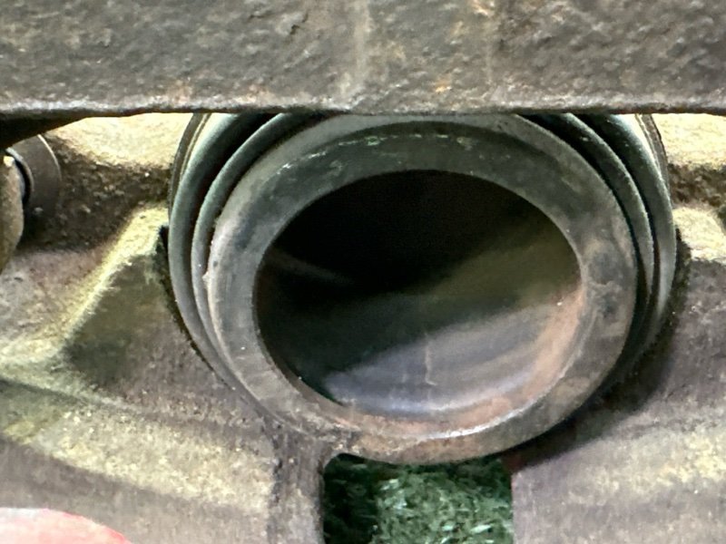 Суппорт тормозной Ford Kuga 2013 SUV