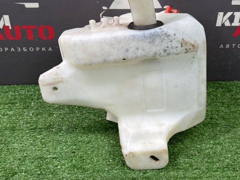 Бачок стеклоомывателя Opel Corsa D