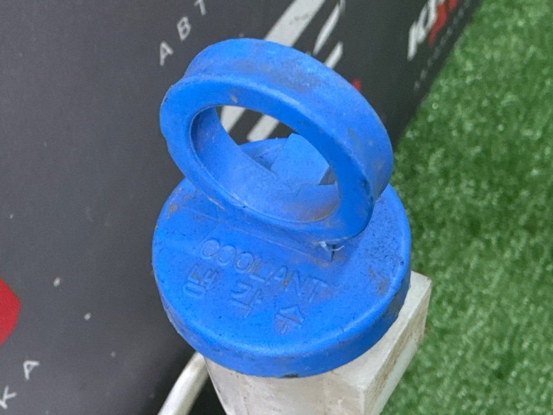 Бачок стеклоомывателя Kia Spectra