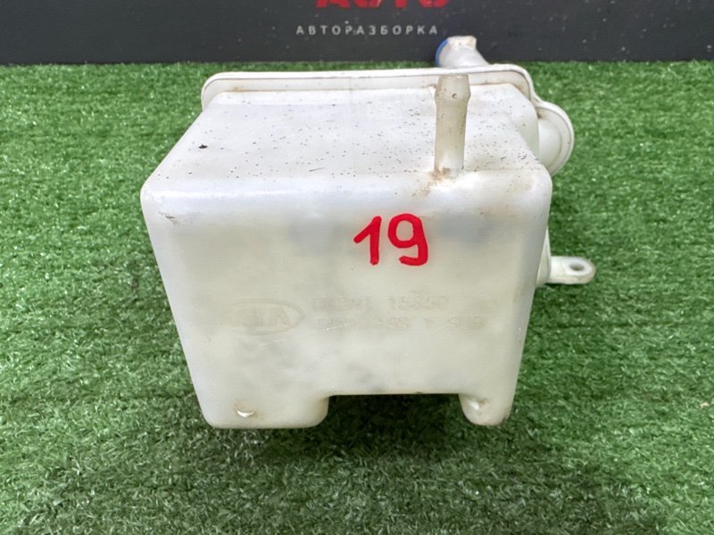 Бачок стеклоомывателя Kia Spectra